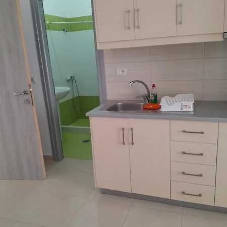 Flamuri Apartment *