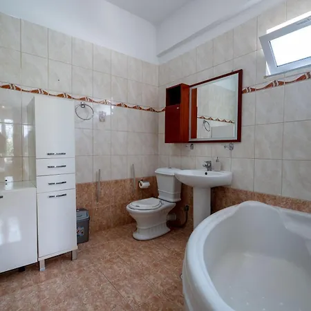 Appartement Flamuri *