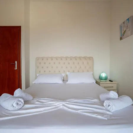 Flamuri Apartment